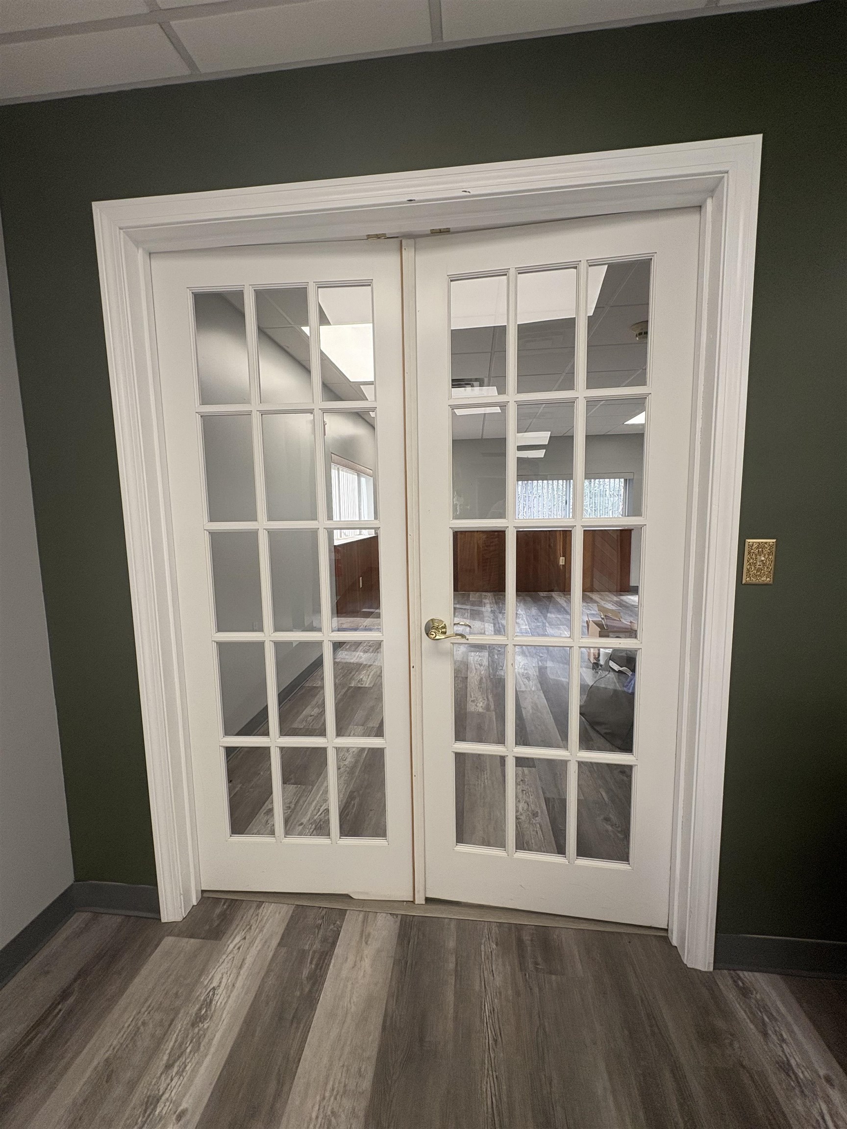 187 Londonderry Turnpike 1