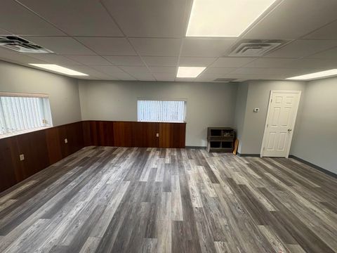 187 Londonderry Turnpike 1 Hooksett NH 03106