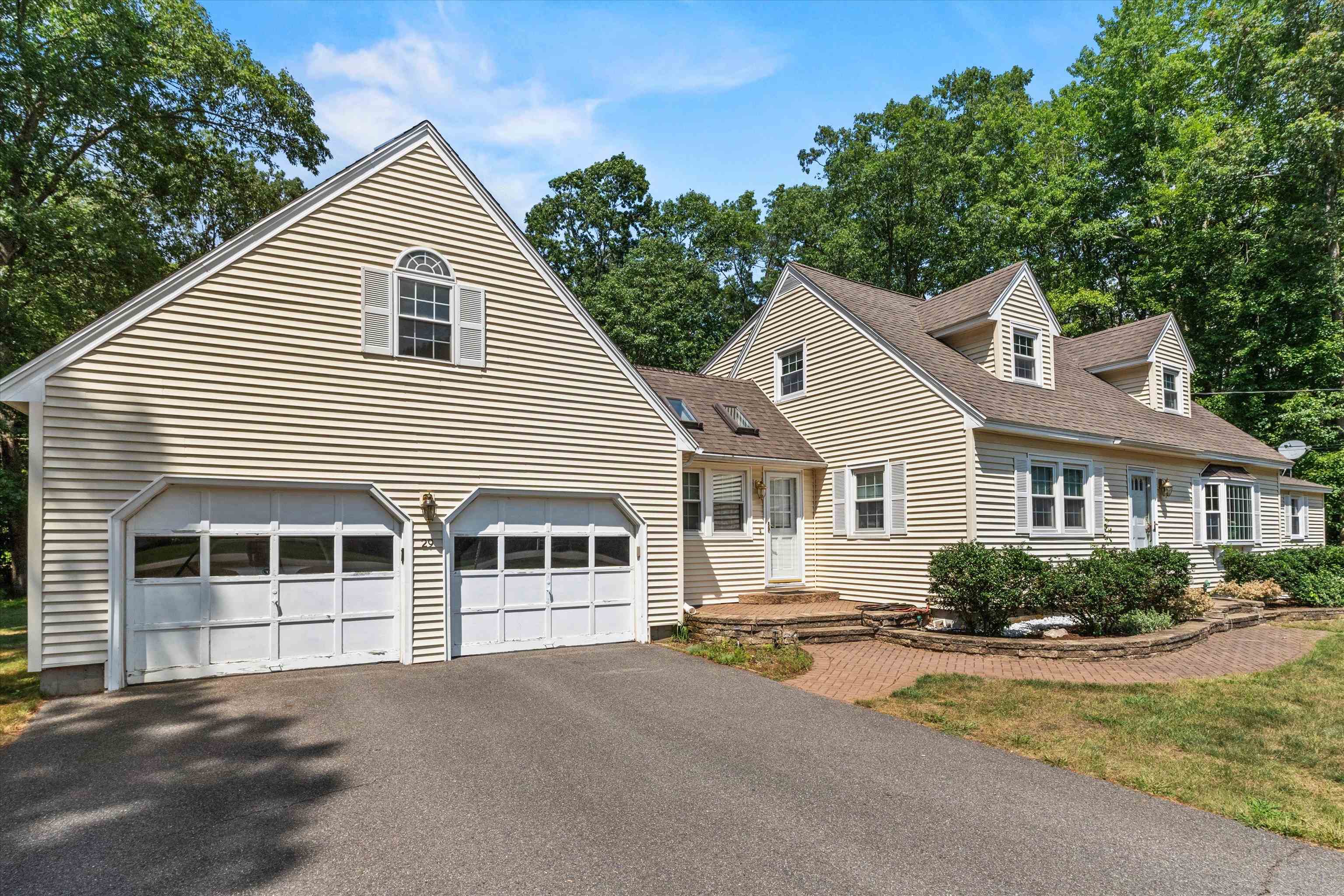 29 Maple Drive