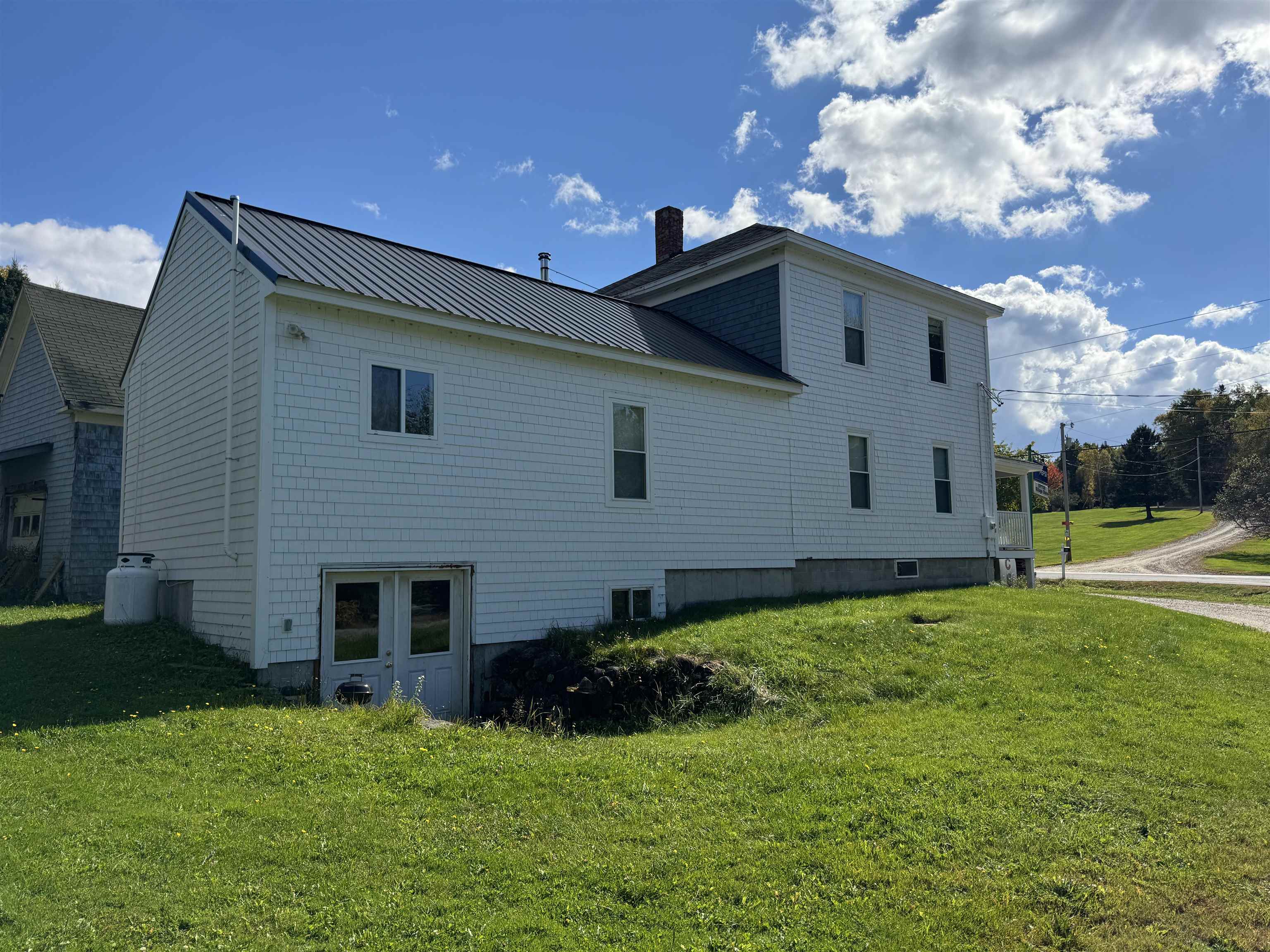 240 THISTLE Street