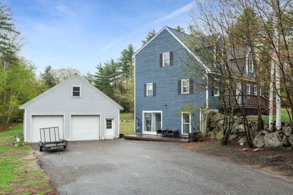 Photo of 11 Southview Lane, Alton, NH 03810 (MLS # 5078114)