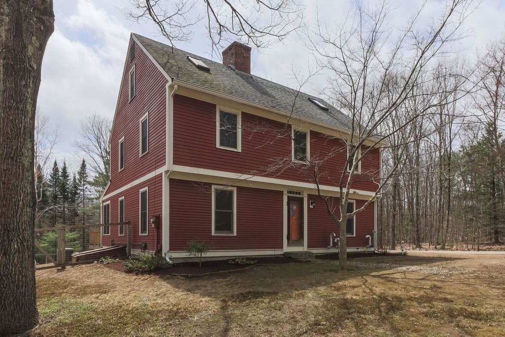 Photo of 49 Smith Sanborn Road, Chichester, NH 03258 (MLS # 5084699)