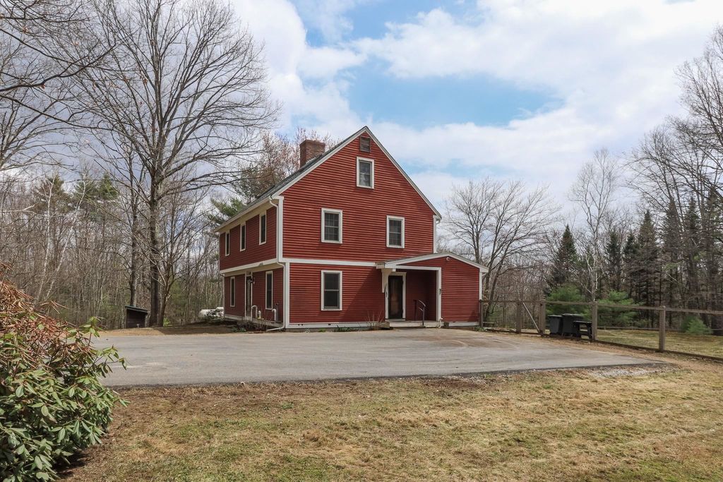Photo of 49 Smith Sanborn Road, Chichester, NH 03258 (MLS # 5084699)
