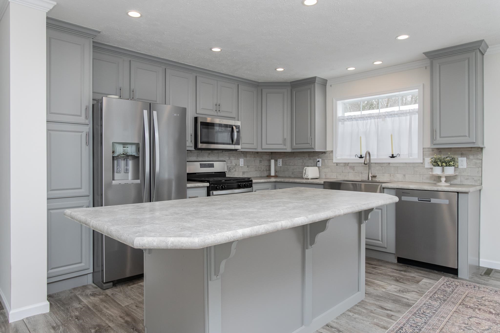 104 Robin Hood Drive