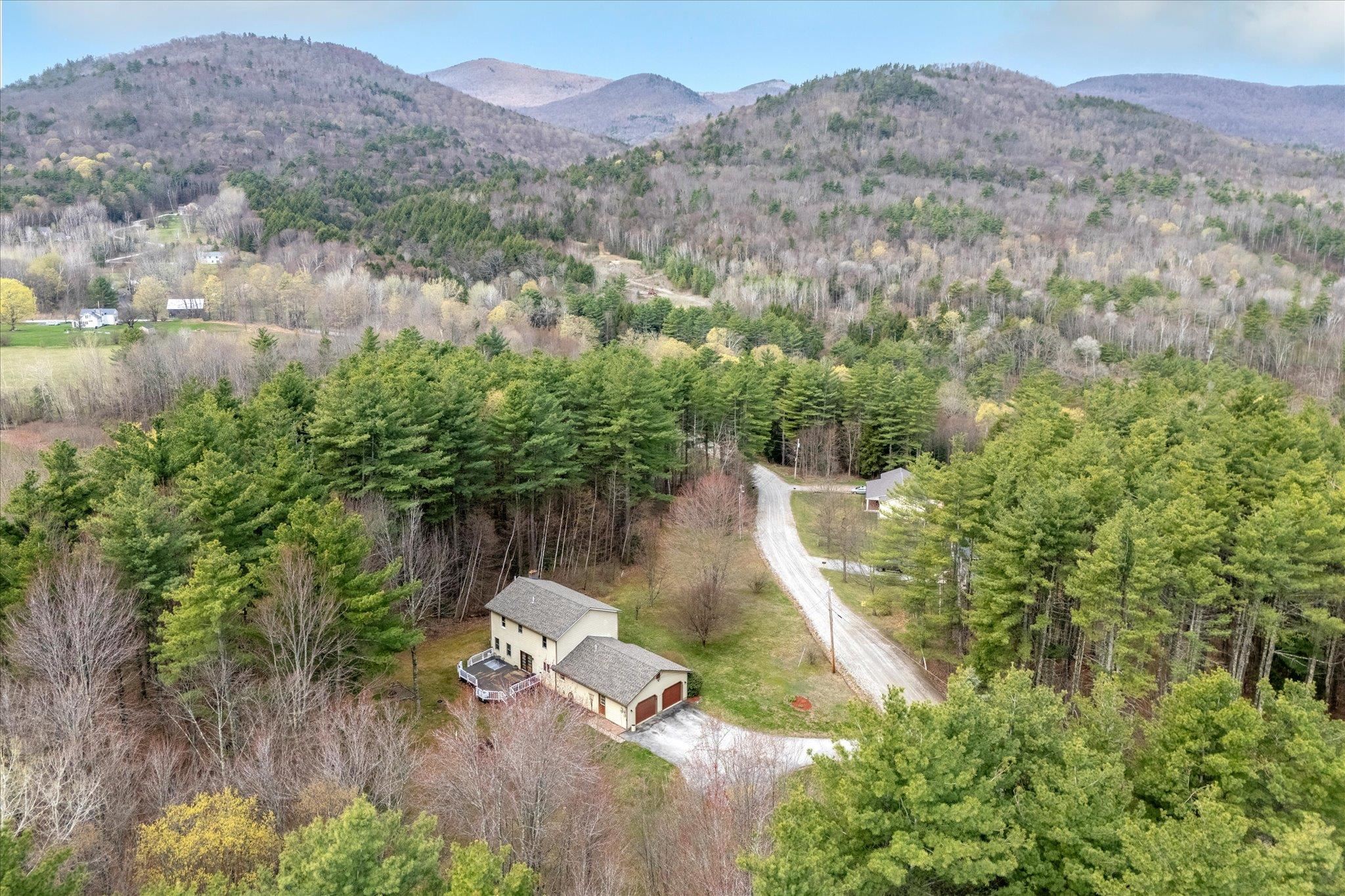 West Rutland, Vermont 05777, United States, 4 Bedrooms Bedrooms, ,2 BathroomsBathrooms,Residential,Active,120763