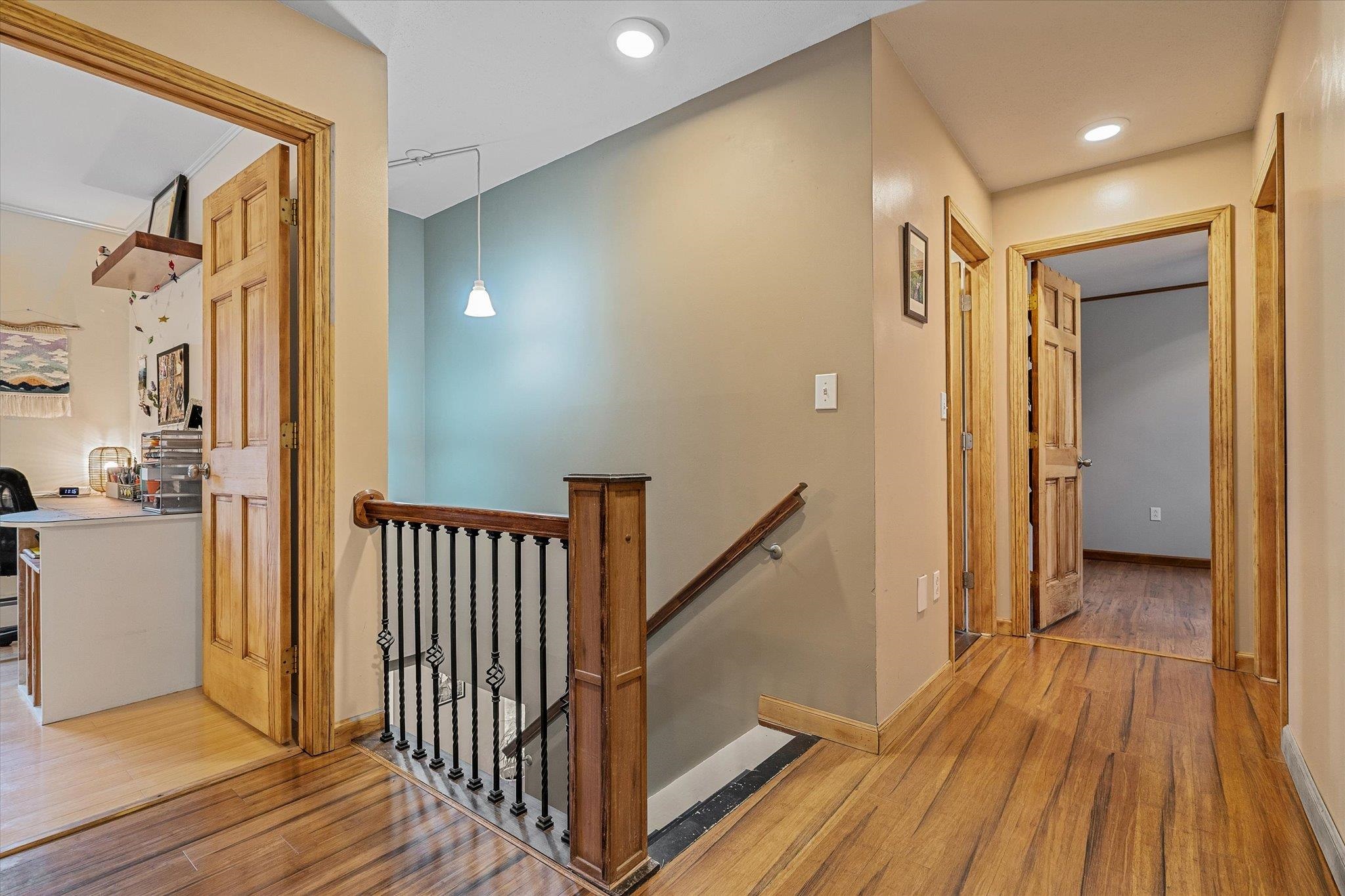 West Rutland, Vermont 05777, United States, 4 Bedrooms Bedrooms, ,2 BathroomsBathrooms,Residential,Active,120763