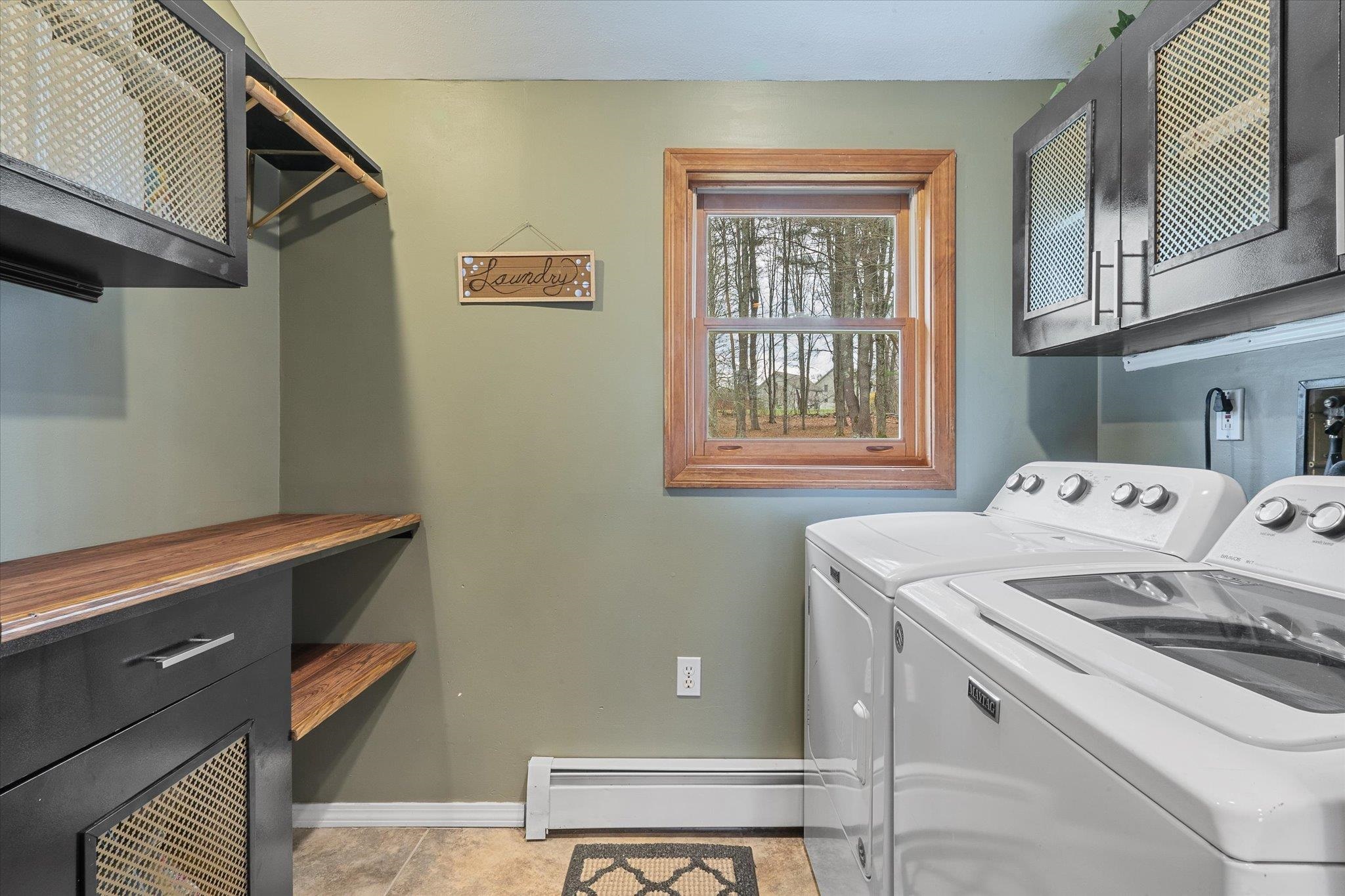 West Rutland, Vermont 05777, United States, 4 Bedrooms Bedrooms, ,2 BathroomsBathrooms,Residential,Active,120763