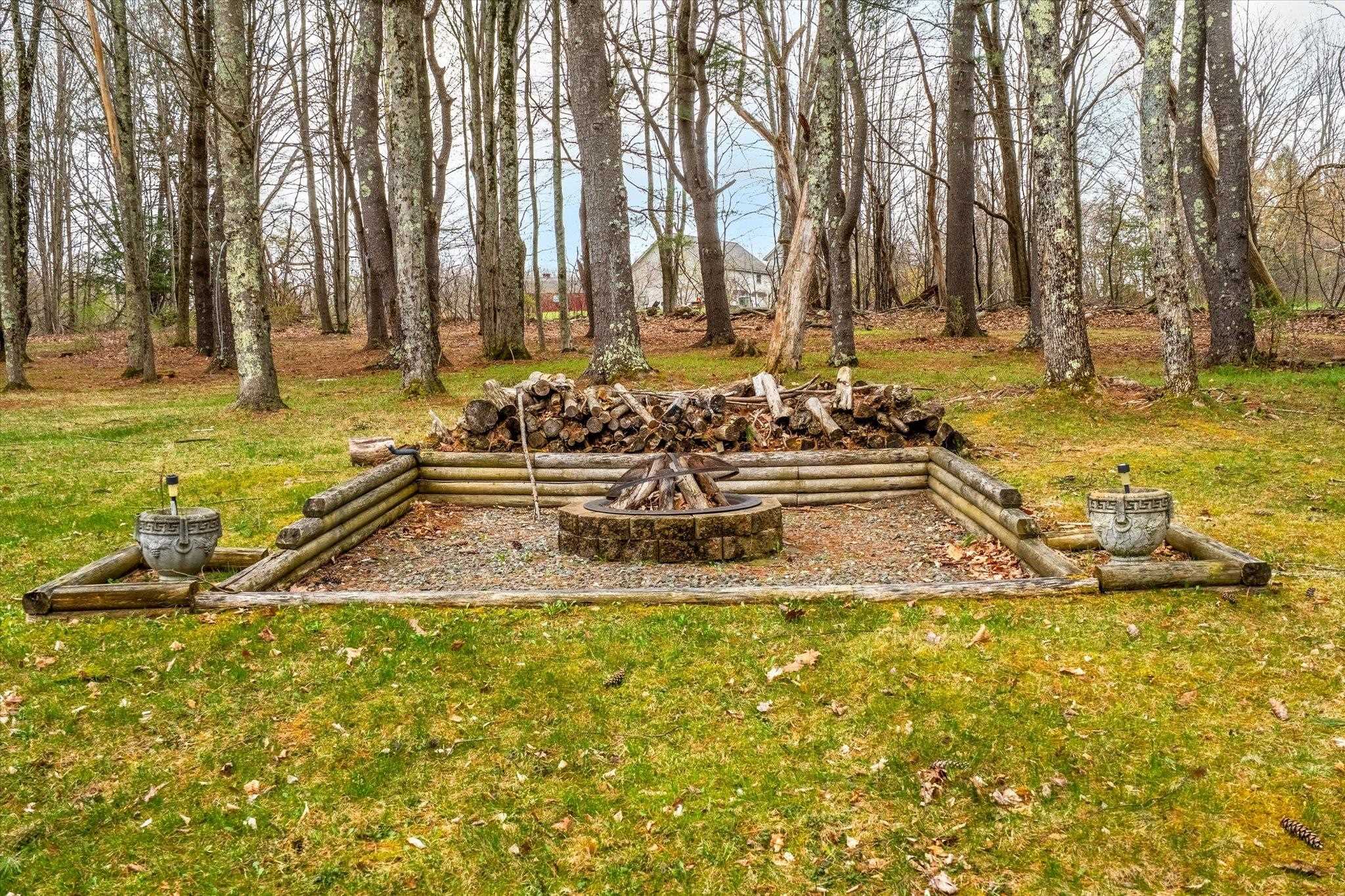 West Rutland, Vermont 05777, United States, 4 Bedrooms Bedrooms, ,2 BathroomsBathrooms,Residential,Active,120763