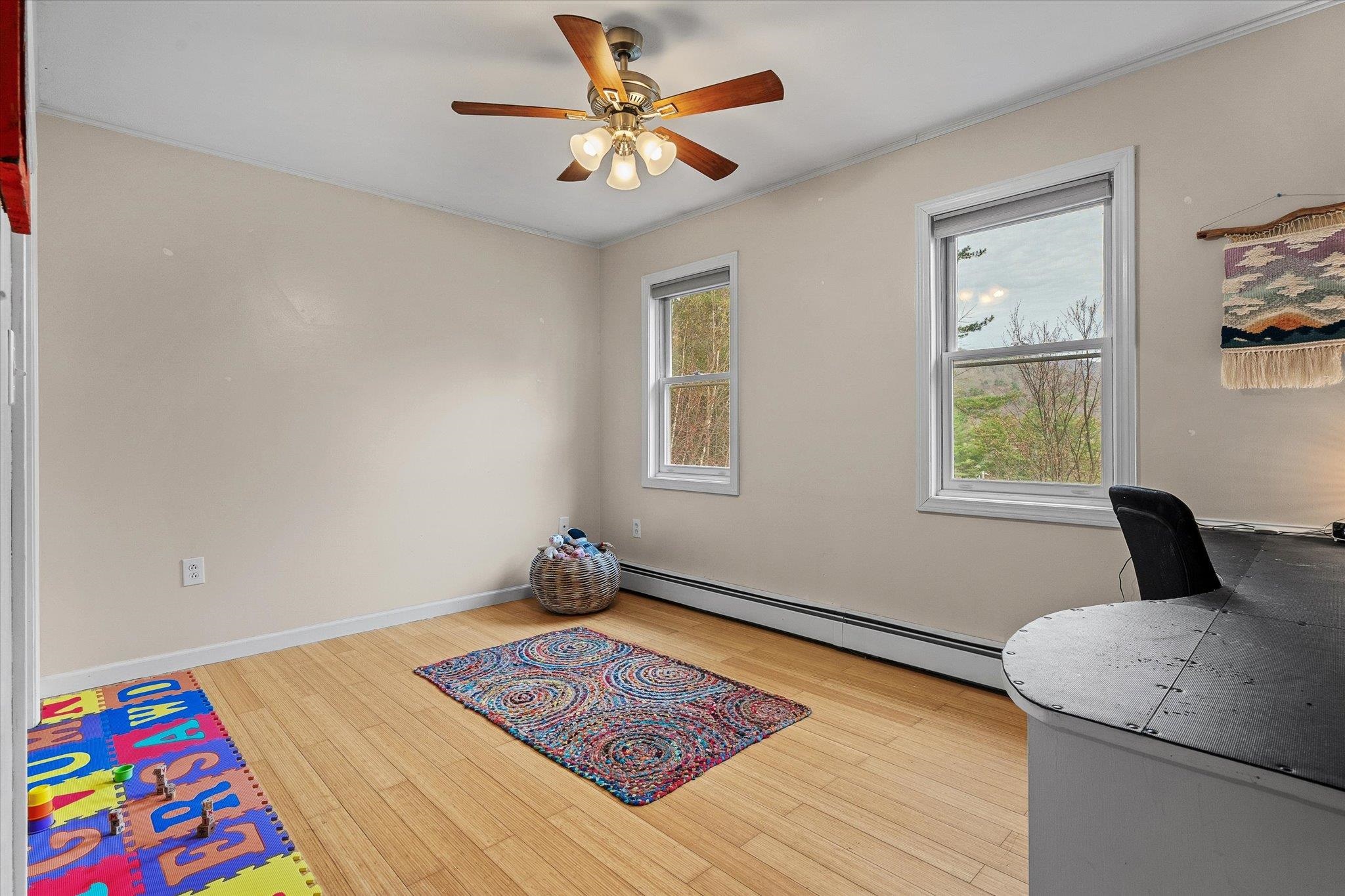 West Rutland, Vermont 05777, United States, 4 Bedrooms Bedrooms, ,2 BathroomsBathrooms,Residential,Active,120763