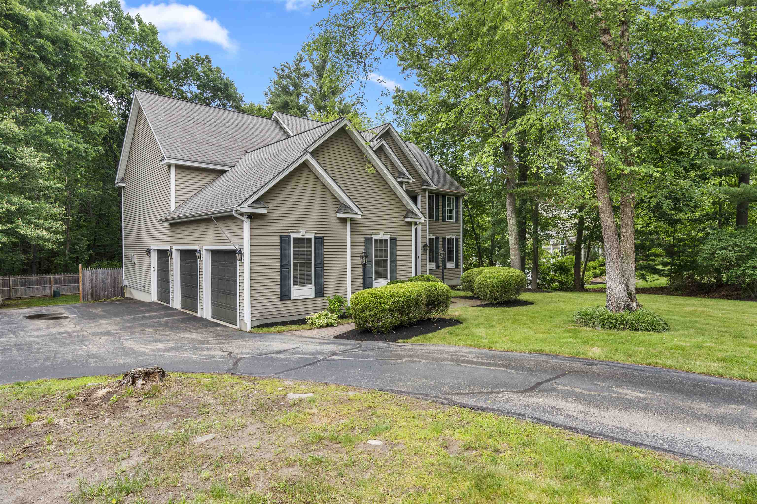 17 Sycamore Avenue