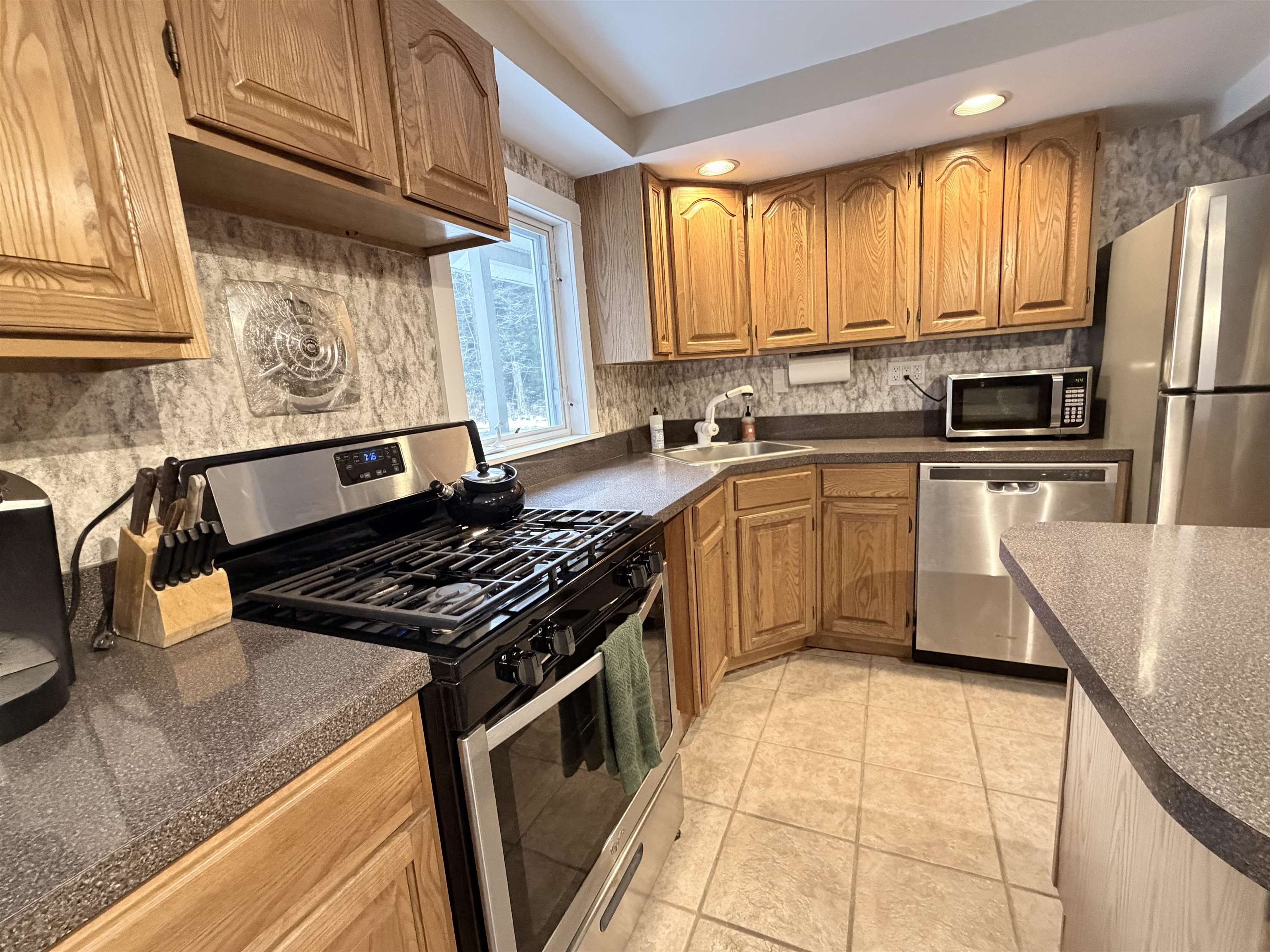 52 Edwards Village Loop