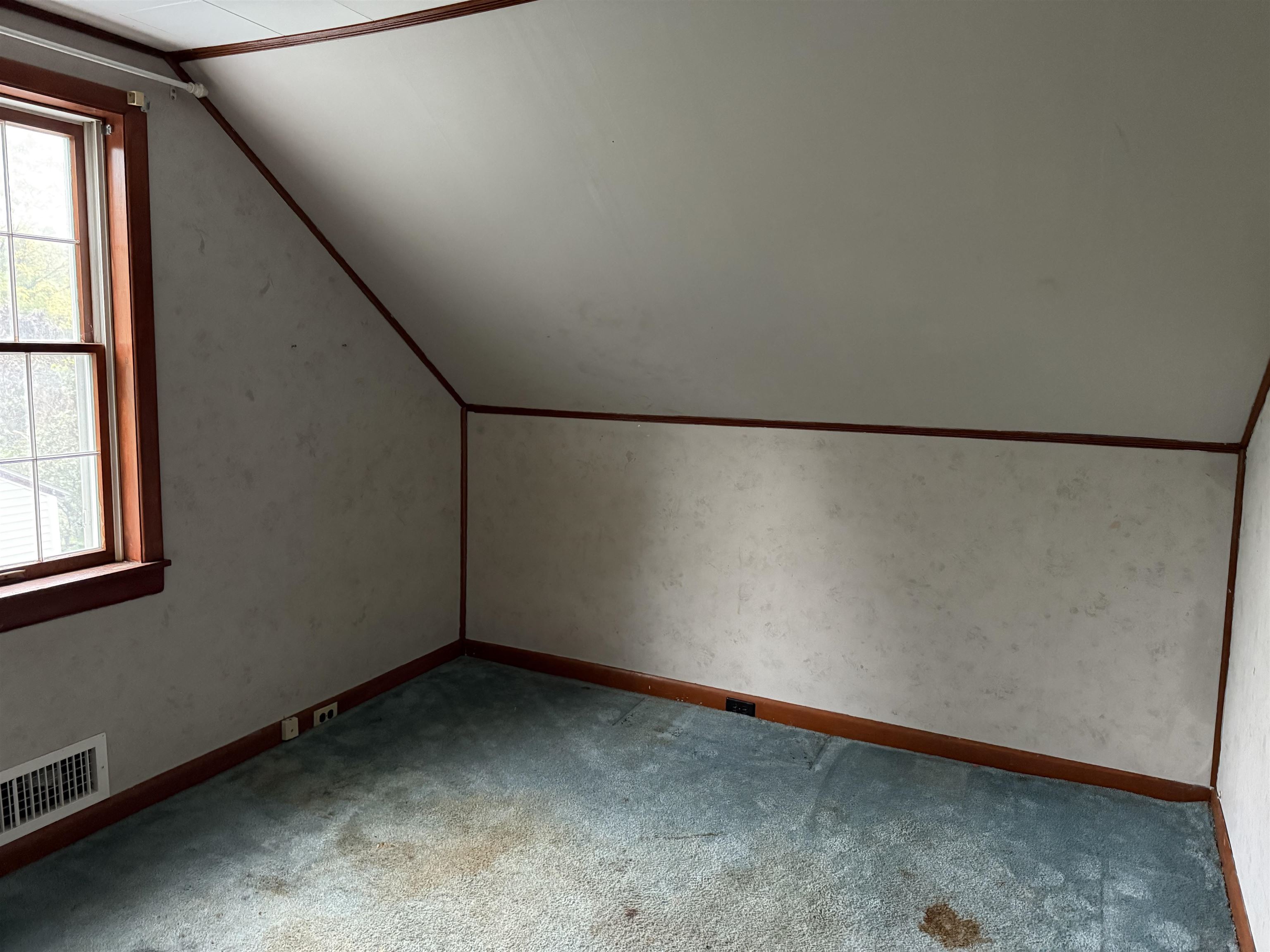 Swanton, Vermont 05488, United States, 3 Bedrooms Bedrooms, ,2 BathroomsBathrooms,Residential,Active,216748