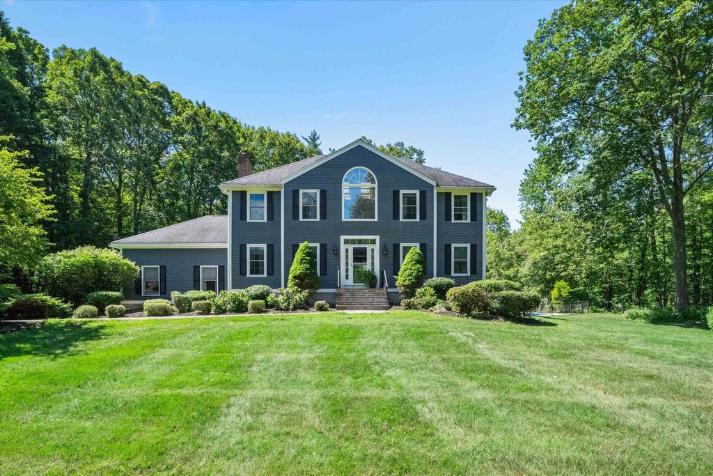 Photo of 55 Page Lane, Hampstead, NH 03841 (MLS # 5089059)