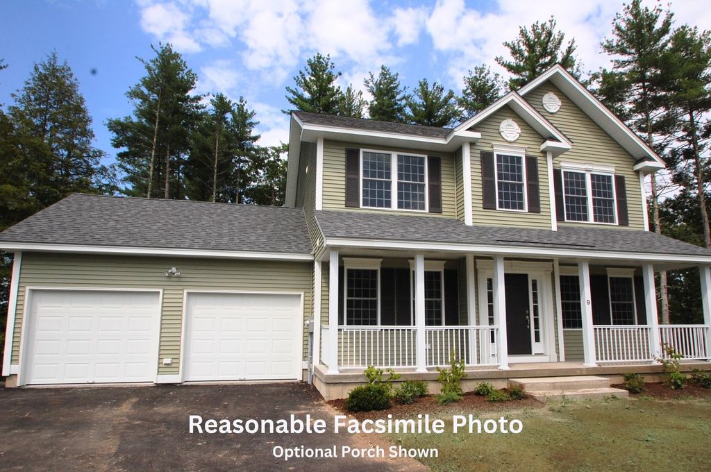 Photo of 105 Lantern Drive, Sandown, NH 03873 (MLS # 5089169)