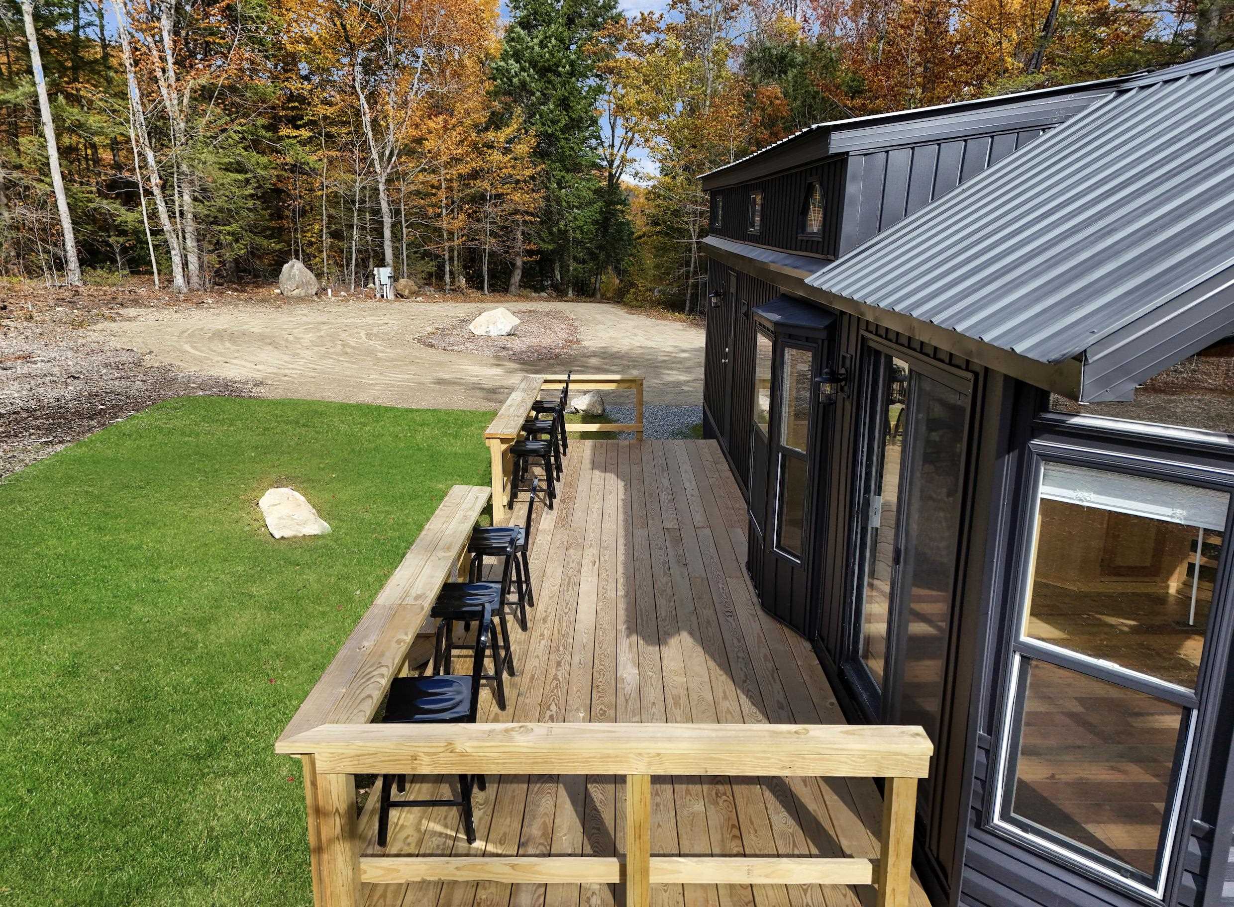 156 Lower Pratt Pond Road