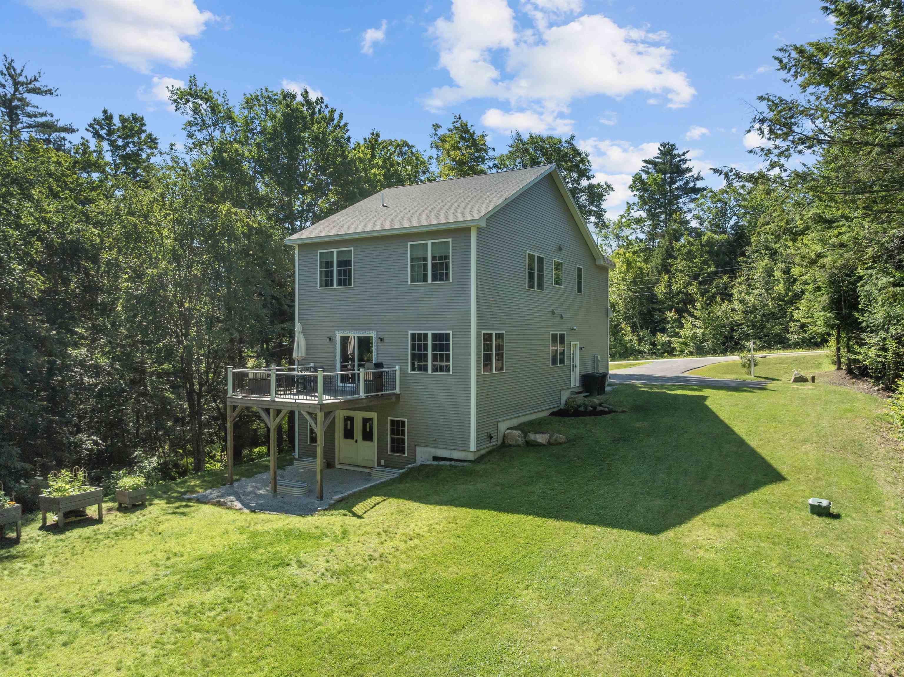 187 Copperline Road