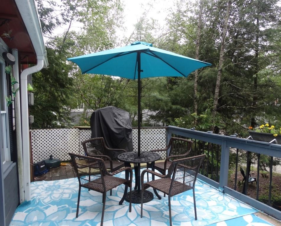 59 Lakeside Drive