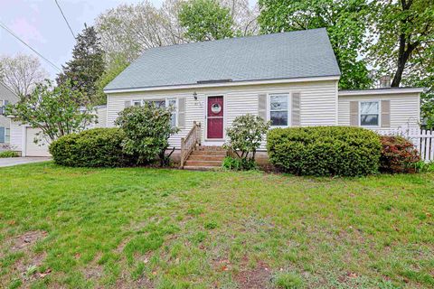 Photo of 80 Smyth Road, Manchester, NH 03104 (MLS # 5088494)