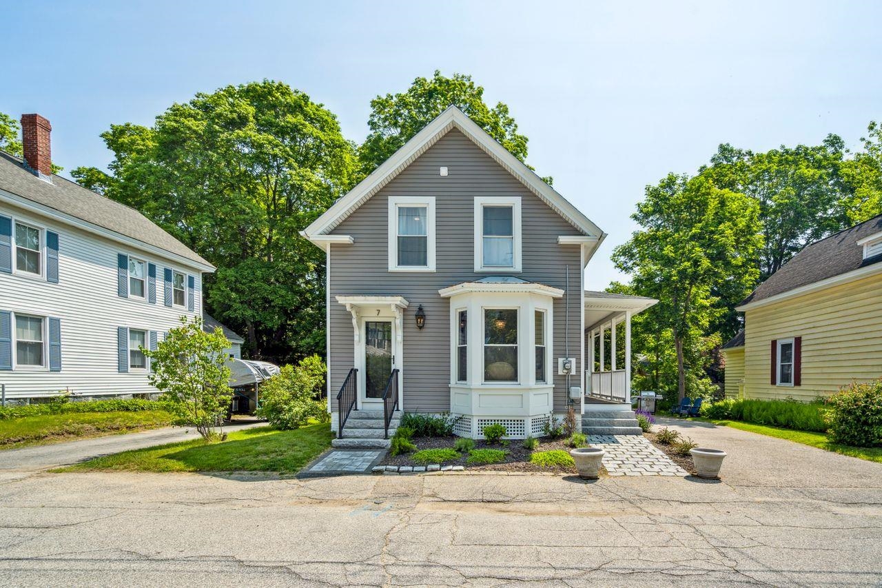 7 School Street