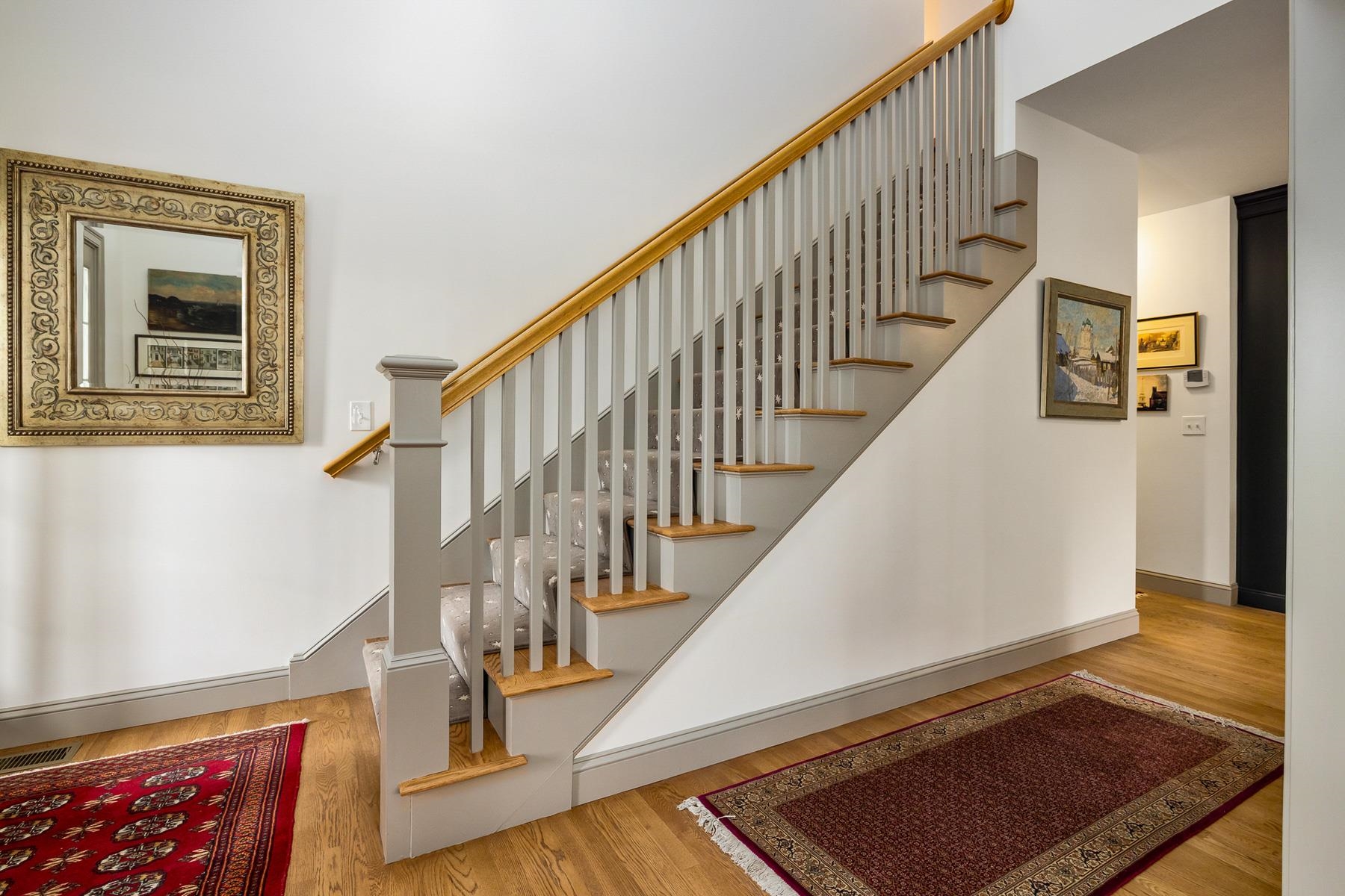 64 Boxwood Path 64