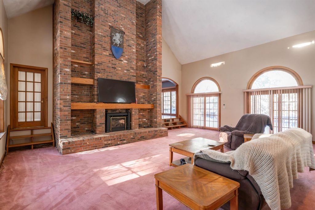 Photo of 160 Jennifer Drive, Chester, NH 03036 (MLS # 5071289)