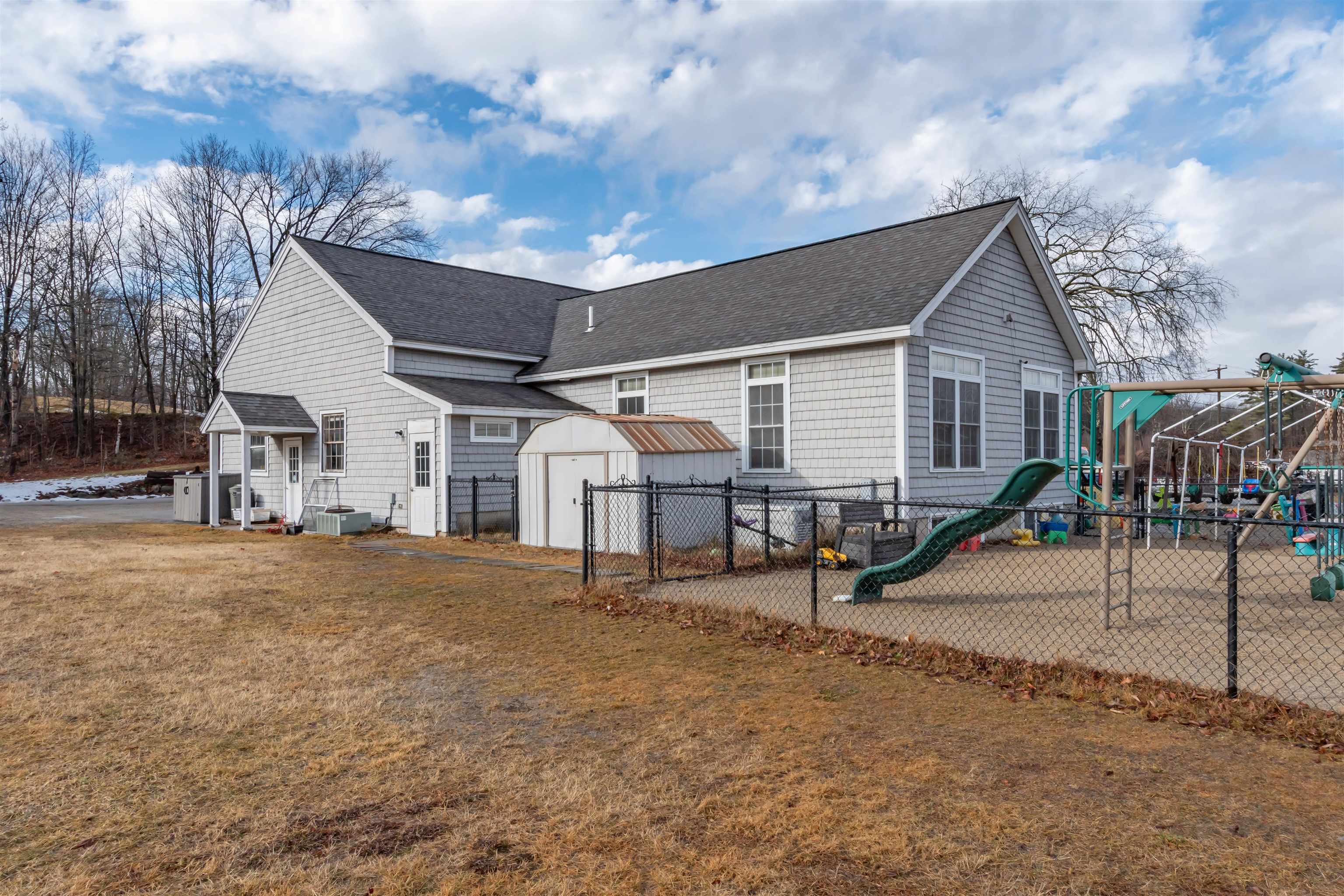 92 Woodbury Road
