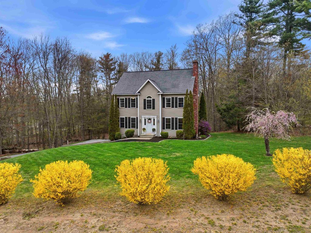 Photo of 48 Daria Drive, Rindge, NH 03461 (MLS # 5087478)