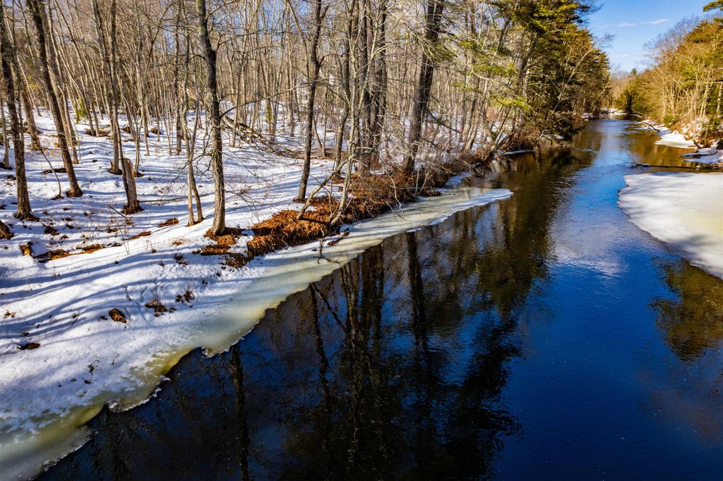 Photo of 61 Suncook Valley Road, Barnstead, NH 03218 (MLS # 5080371)