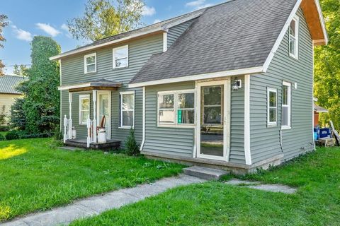 129 North Main Street Alburgh VT 05440