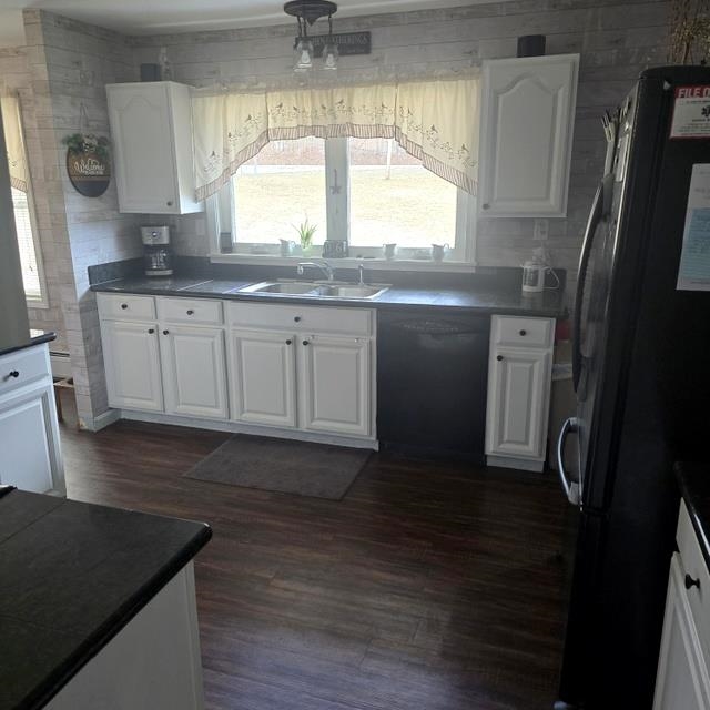 600 White School Road