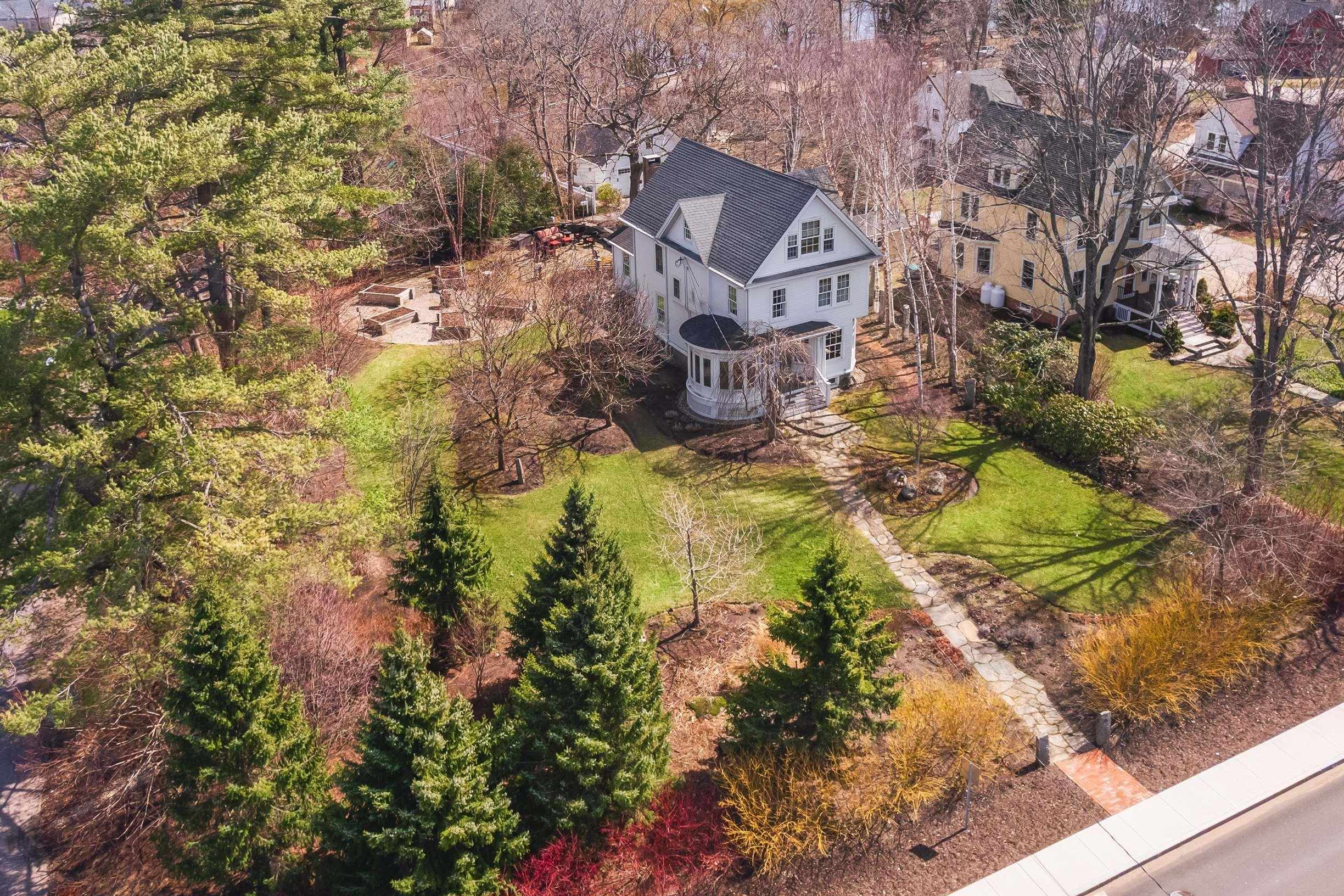 28 Wentworth Street