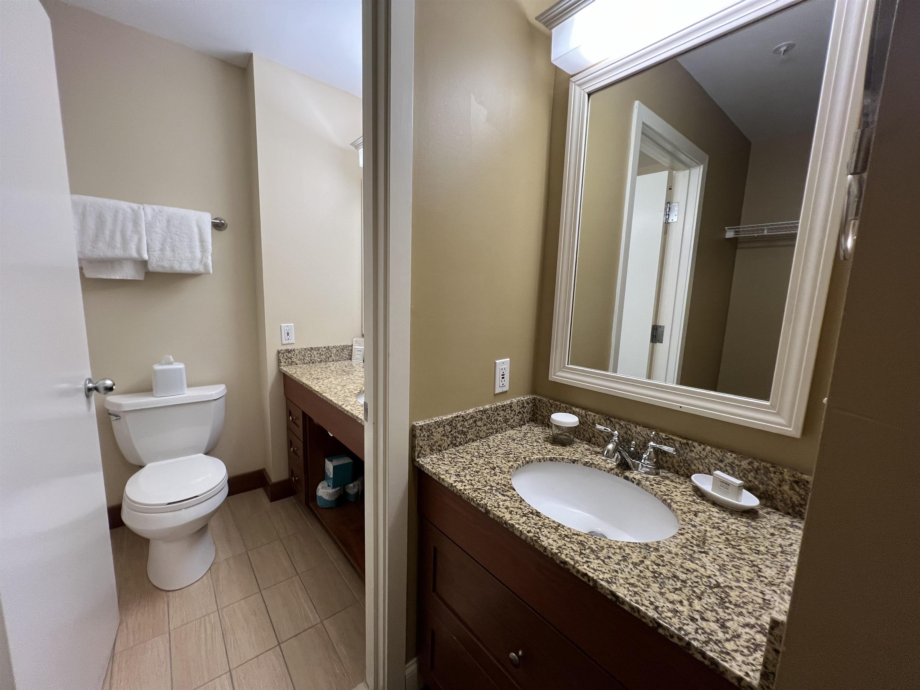 107/109, Qtr 2 Grand Summit Way