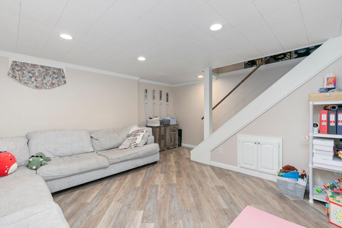 Londonderry, New Hampshire 03053, United States, 2 Bedrooms Bedrooms, ,2 BathroomsBathrooms,Residential,Active,239792