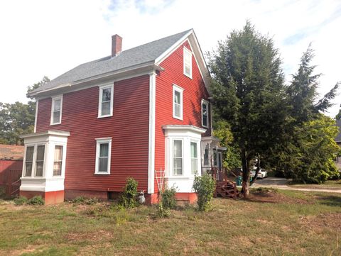 Photo of 27 Highland Street, Rochester, NH 03868 (MLS # 5063188)