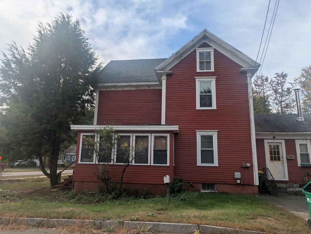 Photo of 27 Highland Street, Rochester, NH 03868 (MLS # 5063188)
