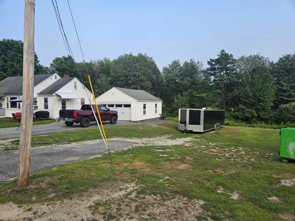 Photo of 189 Buck Street, Pembroke, NH 03275 (MLS # 5055476)