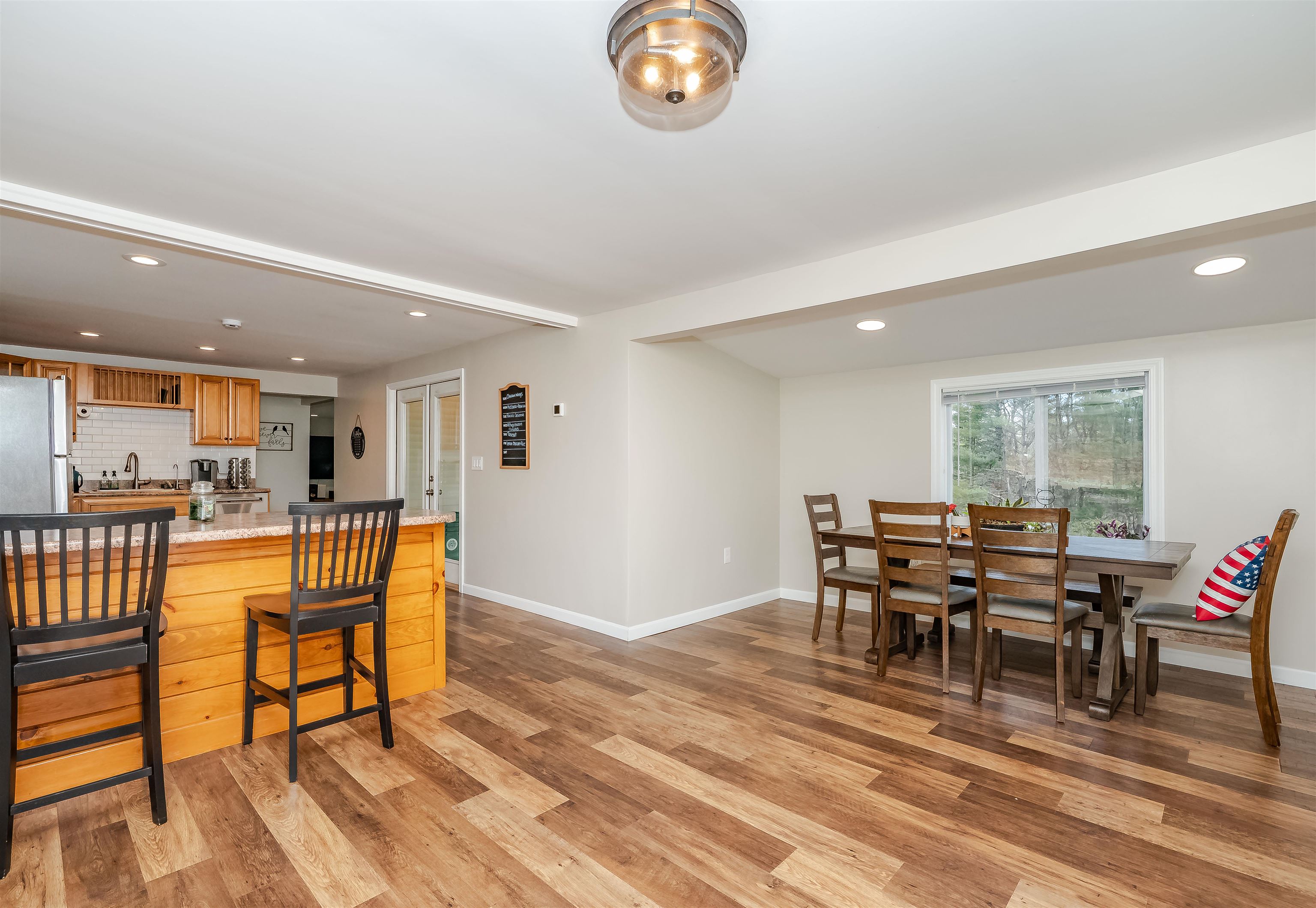 40 White Mountain Highway