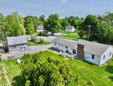 Photo of 16 Silver Lake Road, Hollis, NH 03049 (MLS # 5090091)