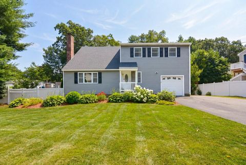 Photo of 17 Custom Street, Nashua, NH 03062 (MLS # 5082896)