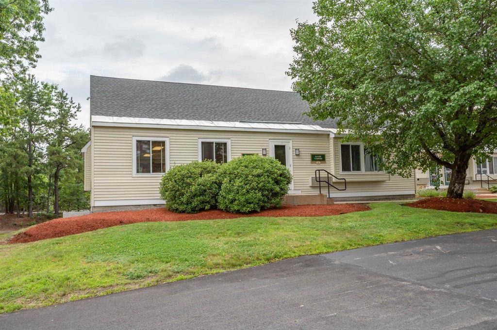 Photo of 10 Northern Boulevard #C-2, Amherst, NH 03031 (MLS # 5051284)