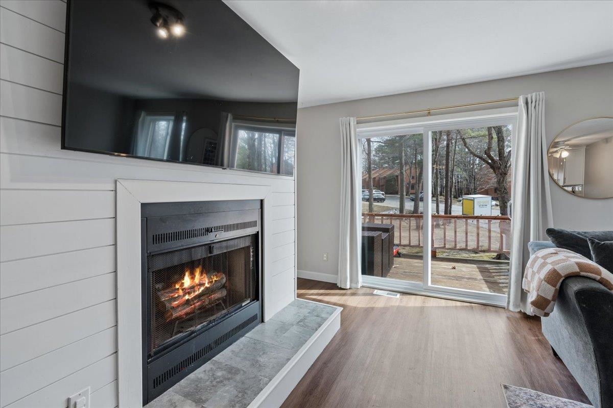 28 Dunvegan Woods Drive