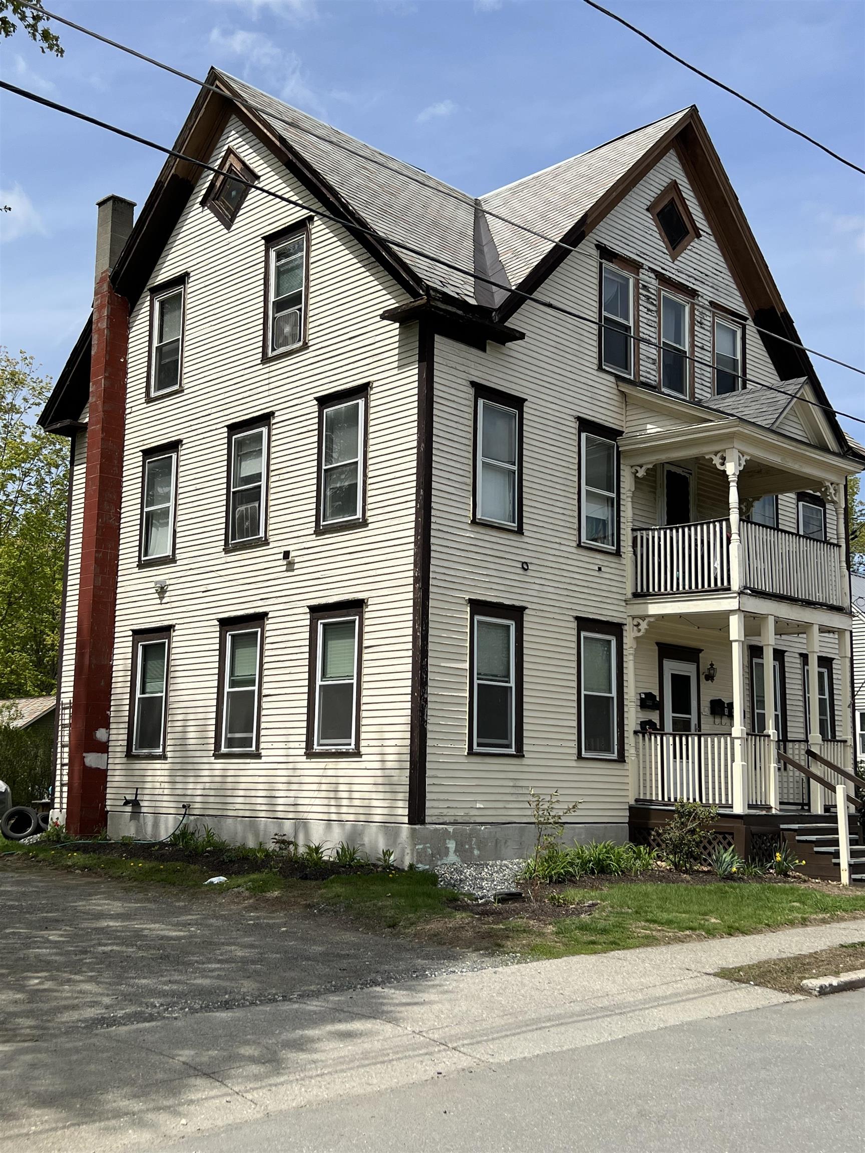 25 Cottage Street