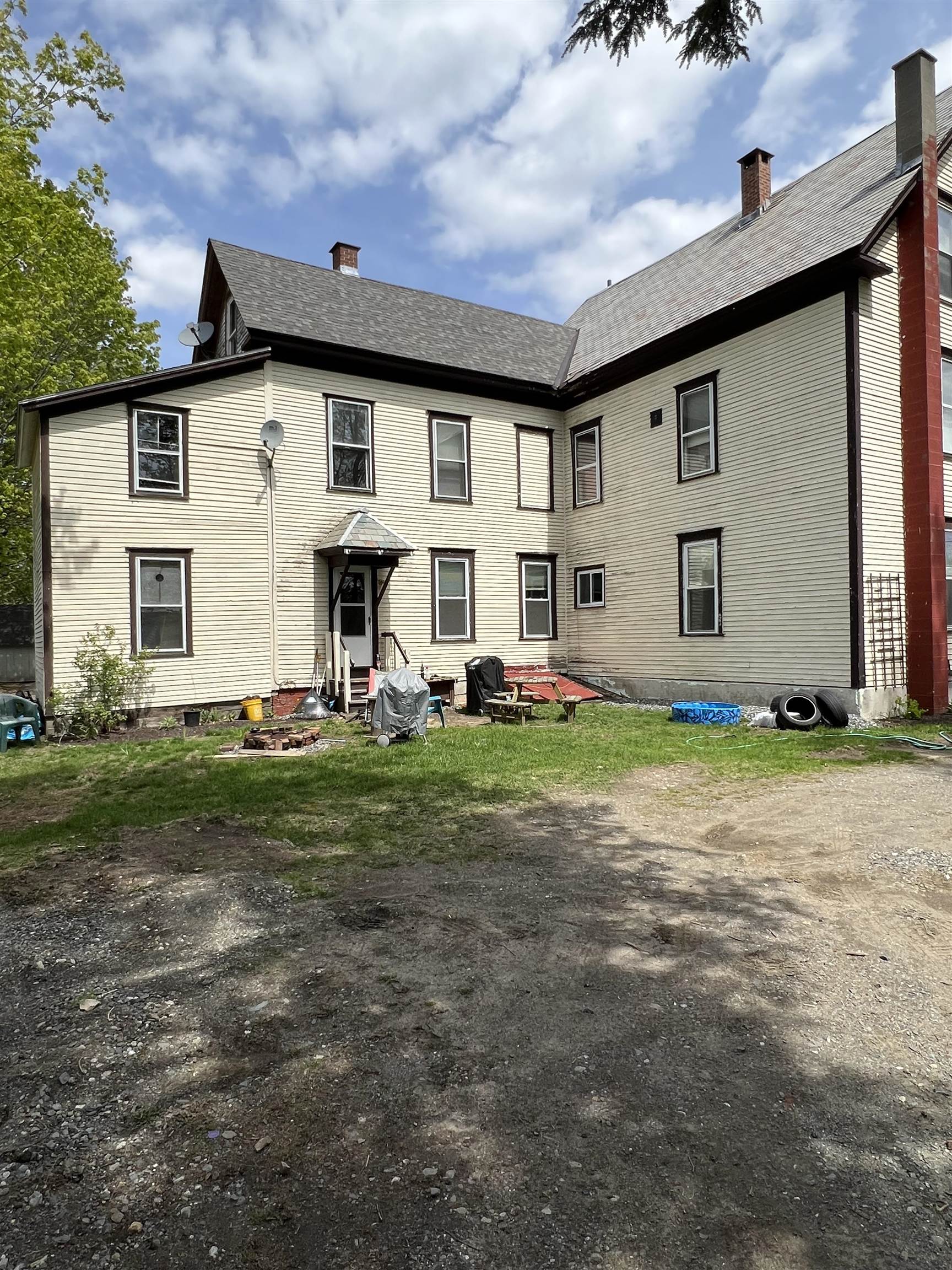 25 Cottage Street