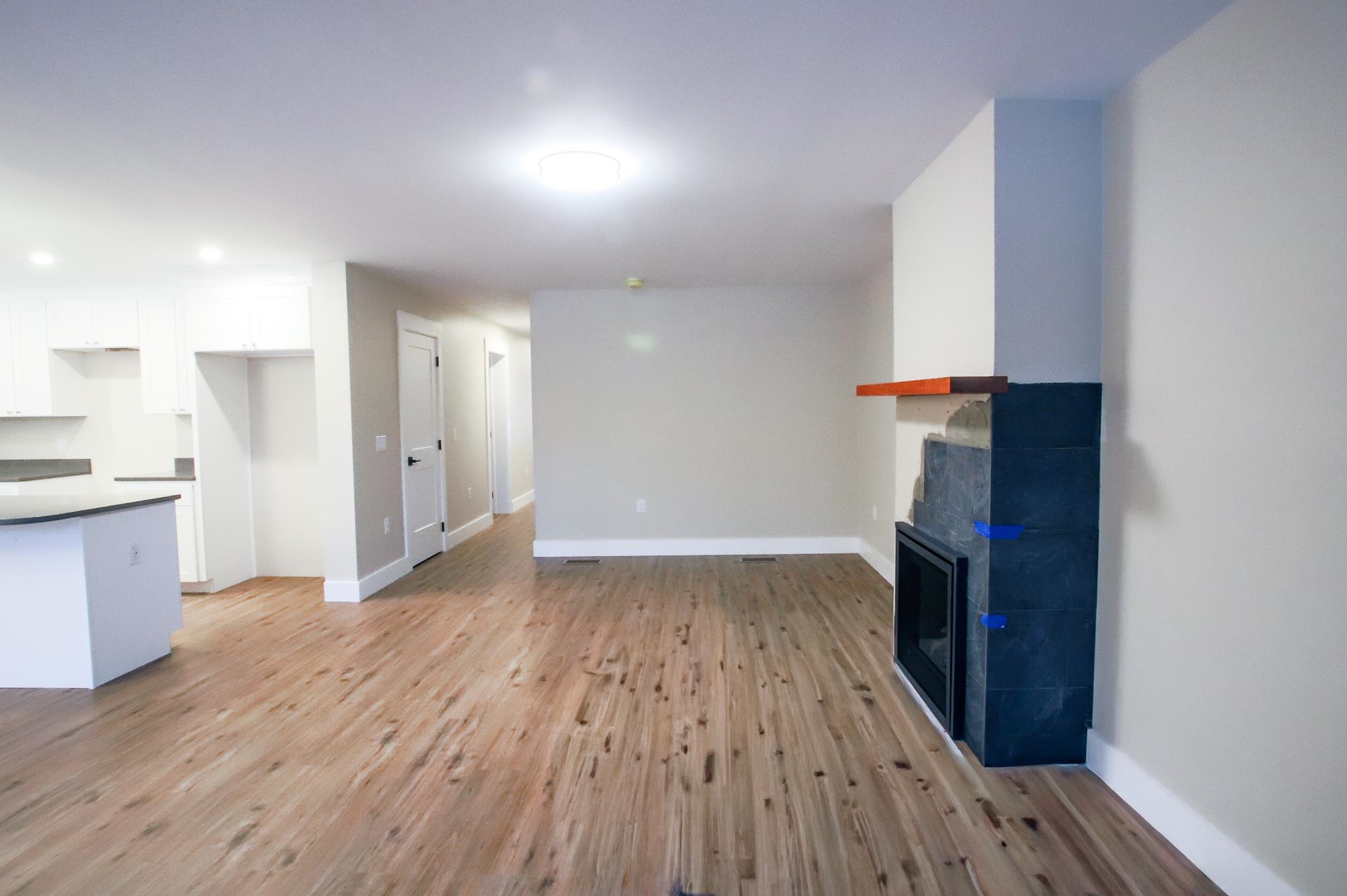 3000 VT Route 100 Unit #6C