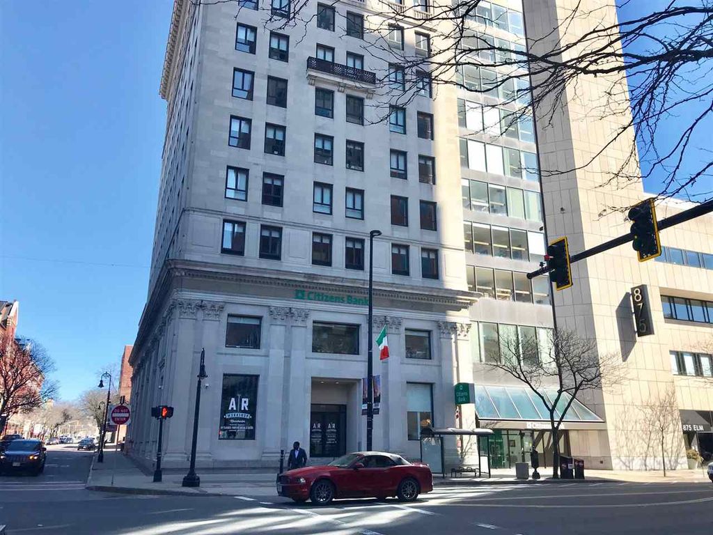 Photo of 875 Elm Street #806, Manchester, NH 03101 (MLS # 5083703)