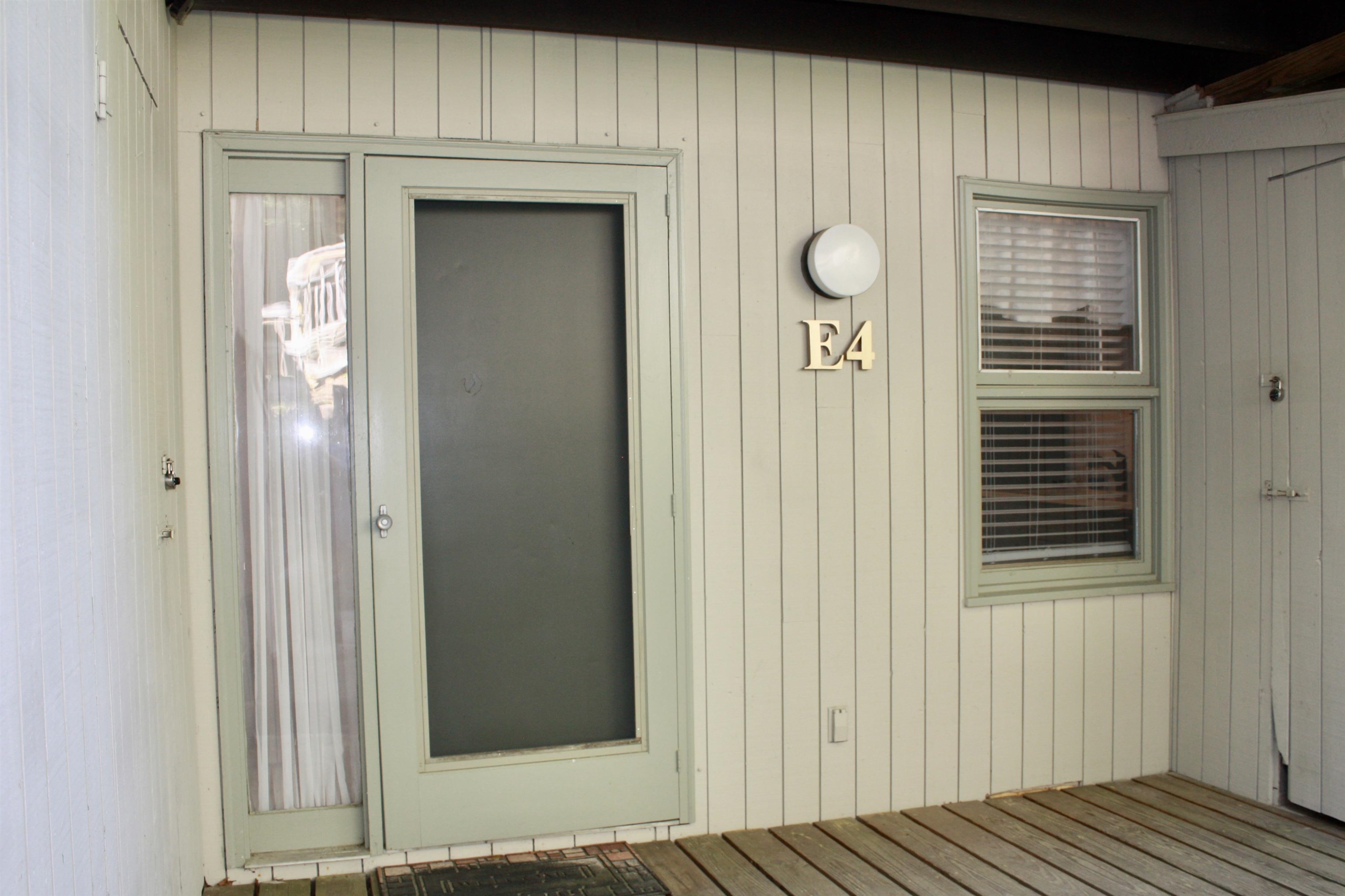 956 Butternut Hill Road E4