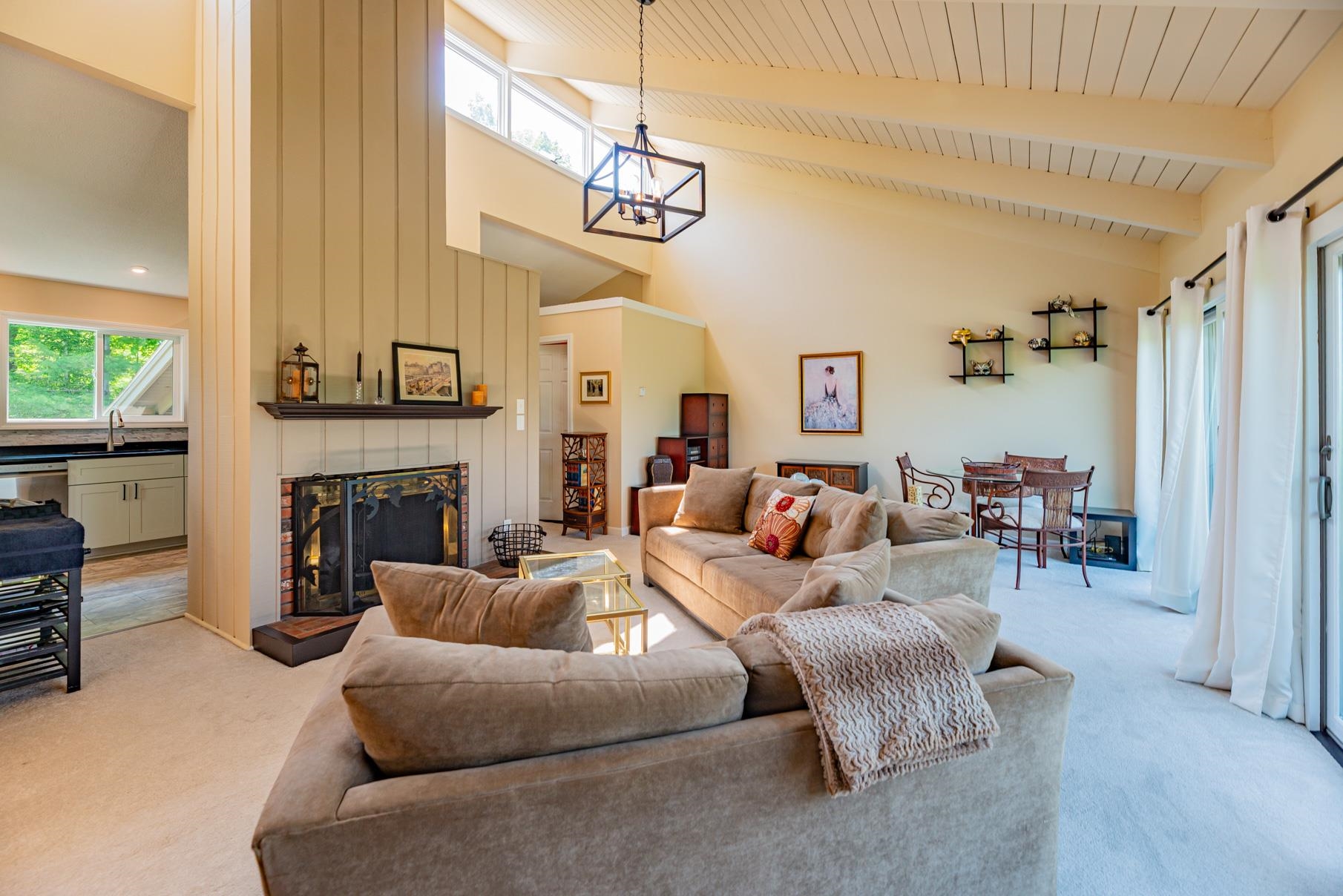 14 Vaughn Farm Road 4