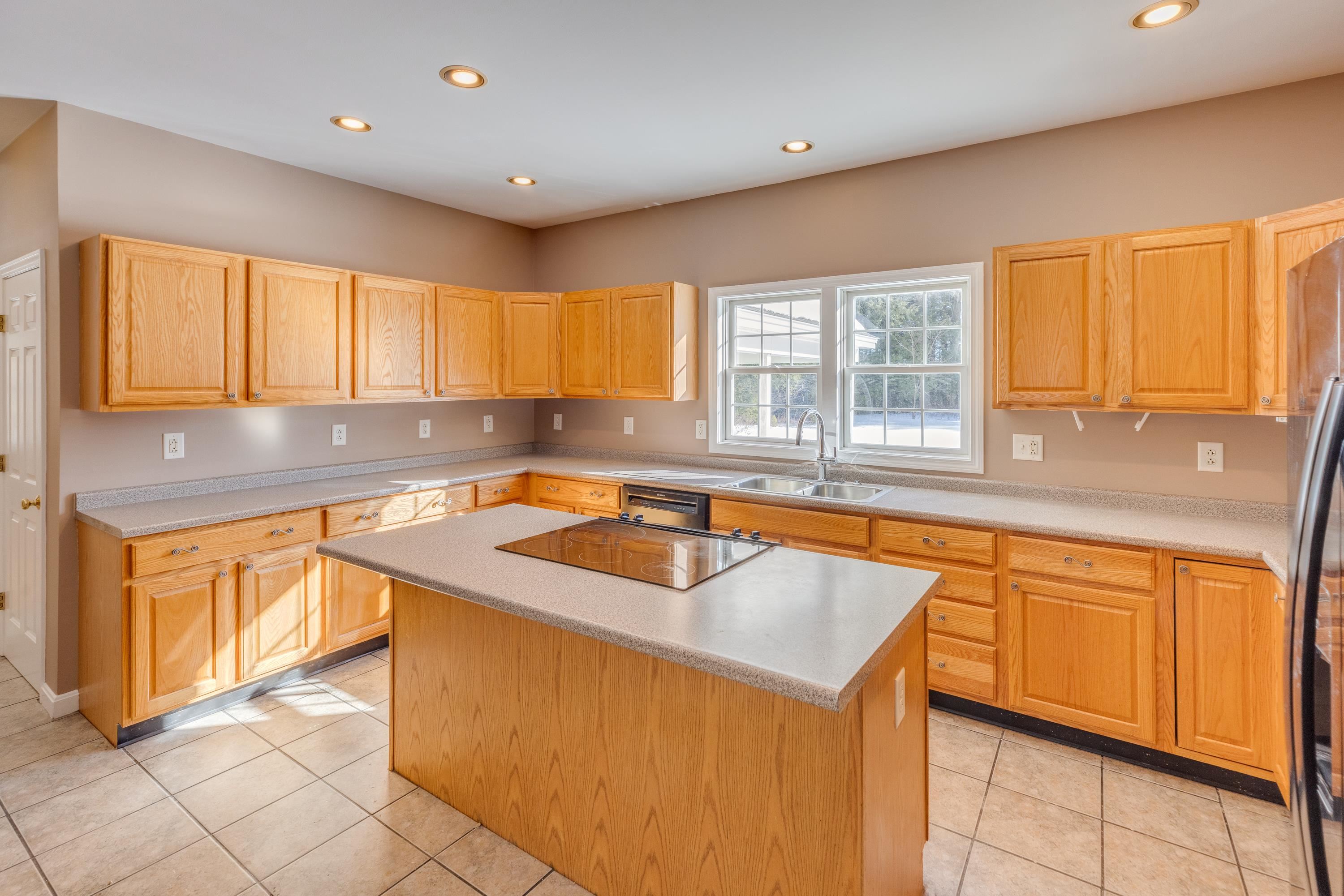 82 Jenness Hill Road