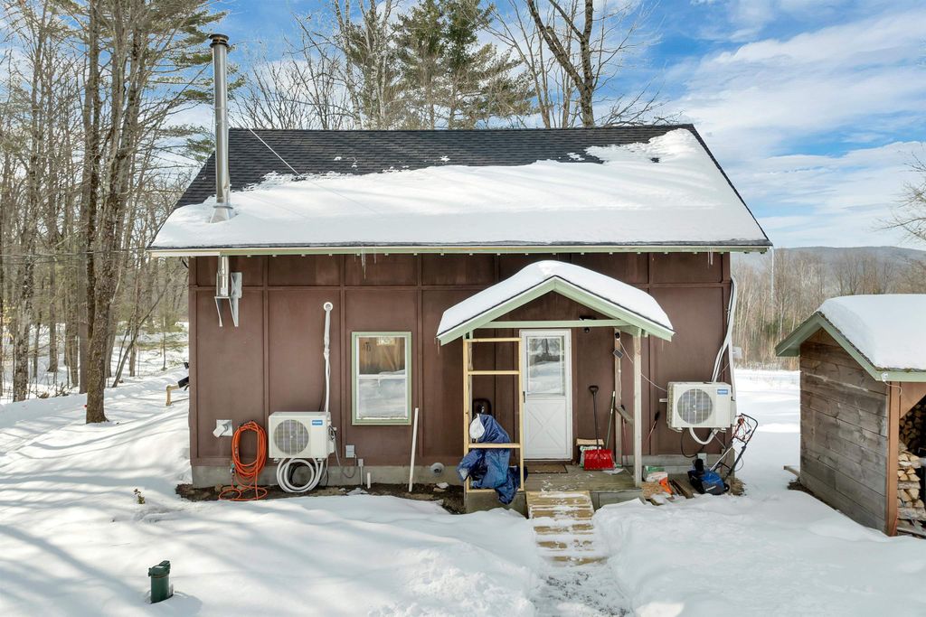 Photo of 121 Swain Hill Road, Warren, NH 03279 (MLS # 5077911)