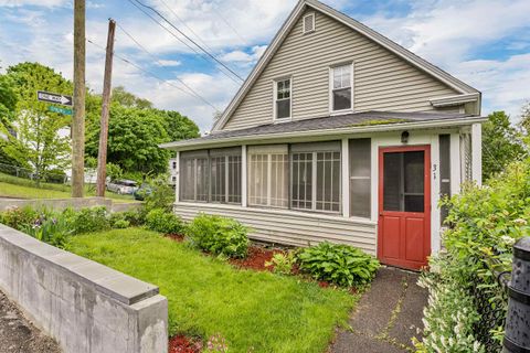 31 Prospect Street Franklin NH 03235